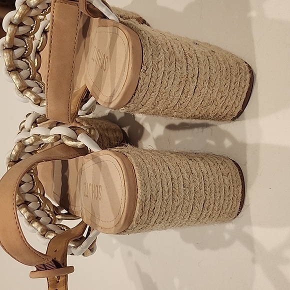 NWOT Schutz Sandals - Picture 3 of 4